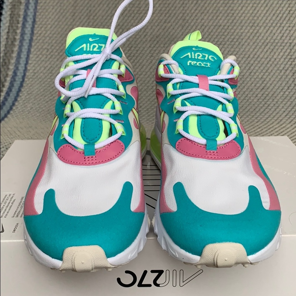 NIKE W AIR MAX 270 REACT white/barely volt - Picture 8 of 16